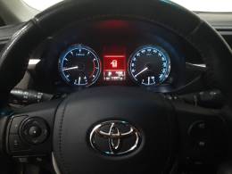TOYOTA - COROLLA - 2016/2017 - Prata - R$ 92.900,00