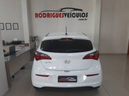 HYUNDAI - HB20 - 2018/2019 - Branca - R$ 55.900,00