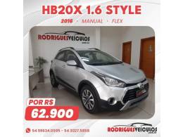 HYUNDAI - HB20X - 2016/2016 - Prata - R$ 62.900,00