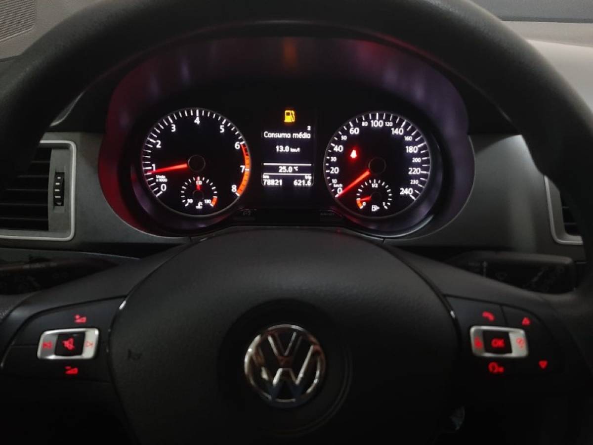 VOLKSWAGEN - FOX - 2019/2019 - Branca - R$ 58.900,00