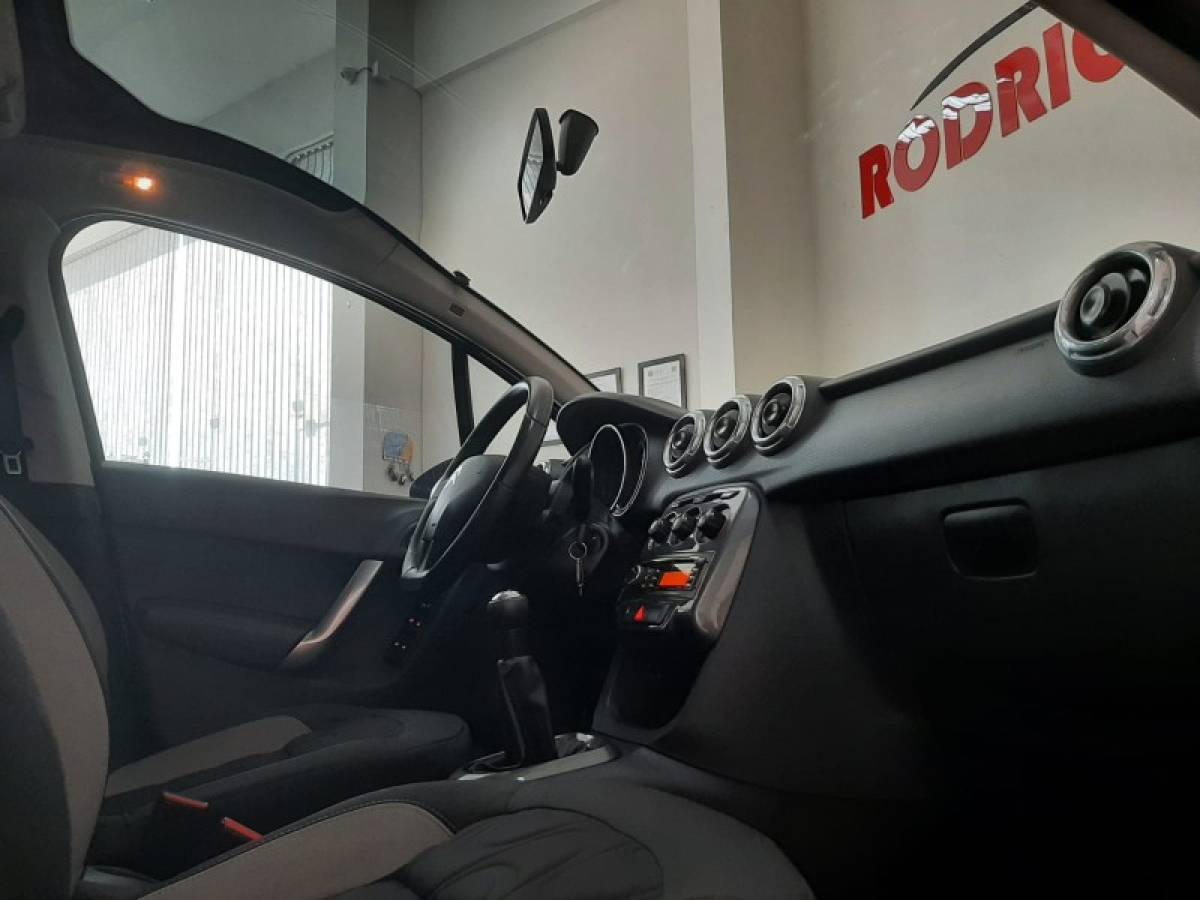 CITROËN - C3 - 2014/2014 - Branca - R$ 39.900,00
