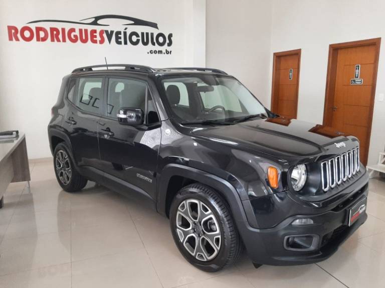 JEEP - RENEGADE - 2016/2016 - Preta - R$ 69.900,00