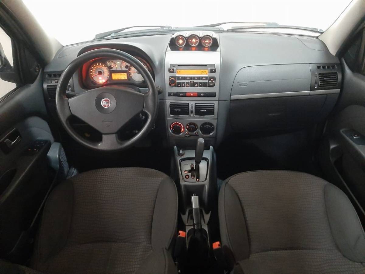 FIAT - PALIO - 2010/2011 - Bege - R$ 39.900,00