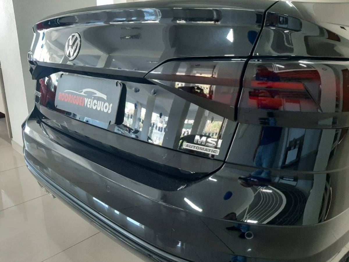 VOLKSWAGEN - VIRTUS - 2019/2020 - Preta - R$ 79.900,00