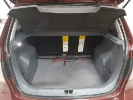 VOLKSWAGEN - SPACEFOX - 2007/2008 - Vermelha - R$ 31.900,00