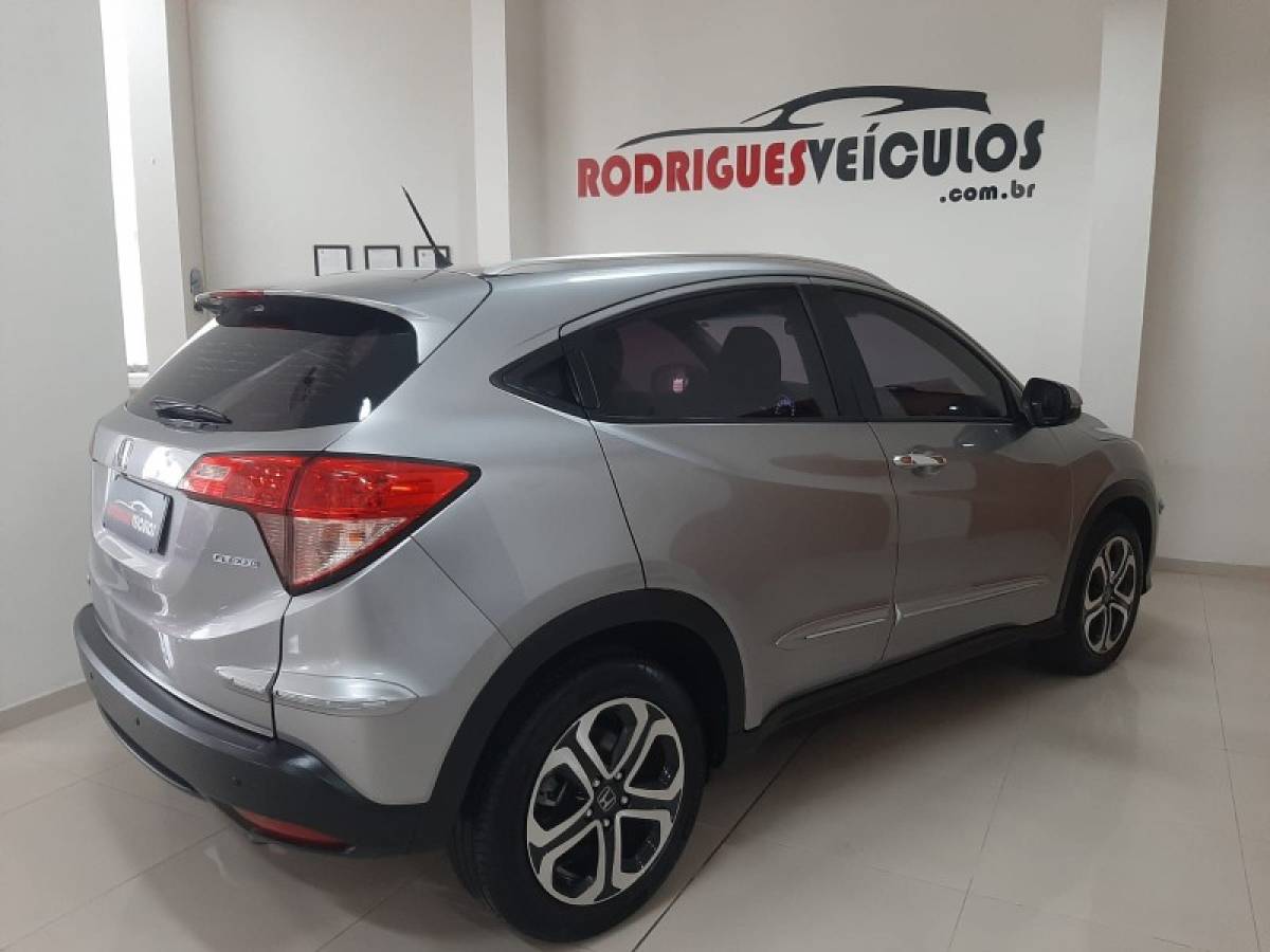 HONDA - HR-V - 2015/2016 - Cinza - R$ 89.900,00