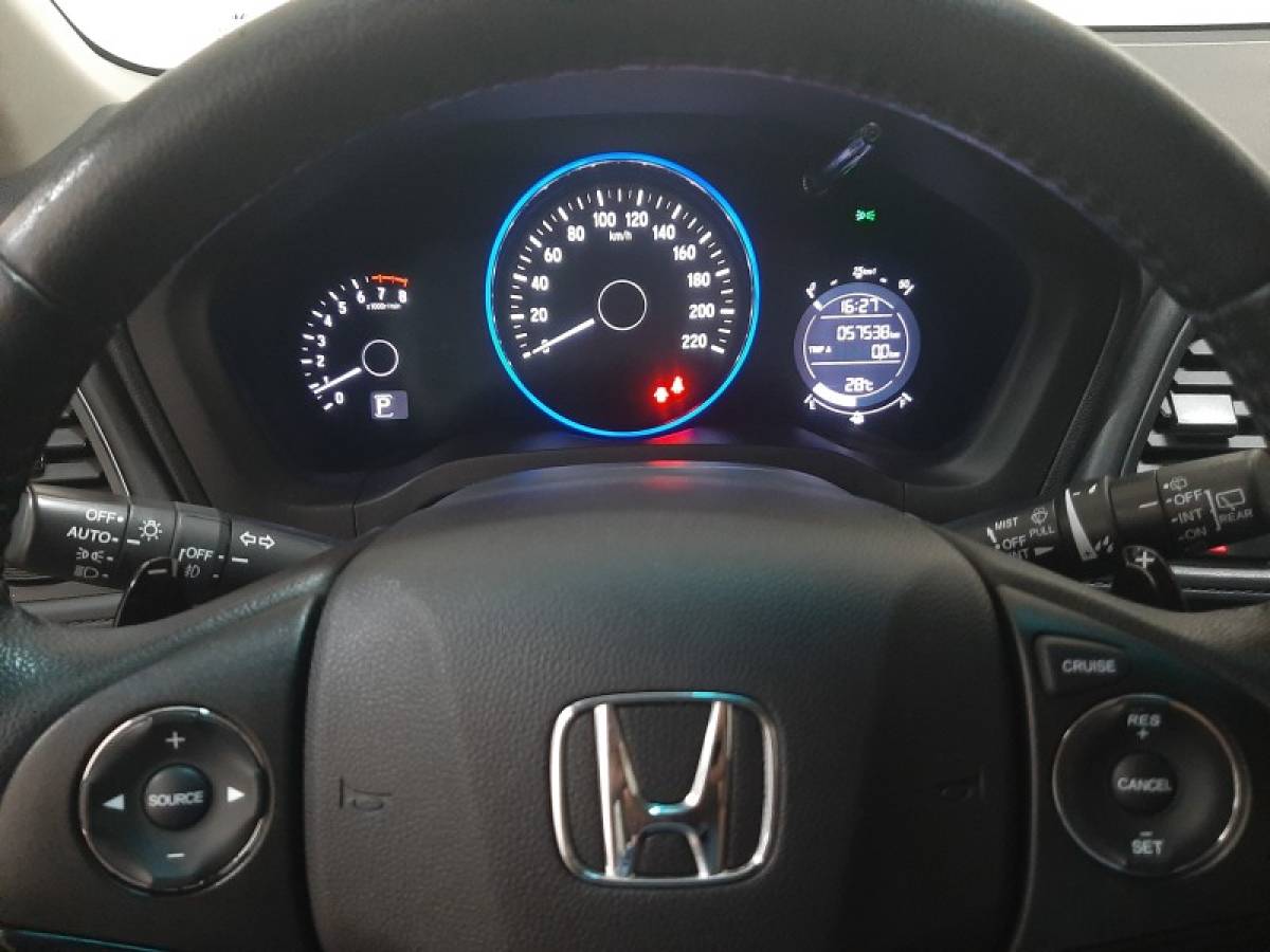 HONDA - HR-V - 2020/2021 - Cinza - R$ 115.900,00