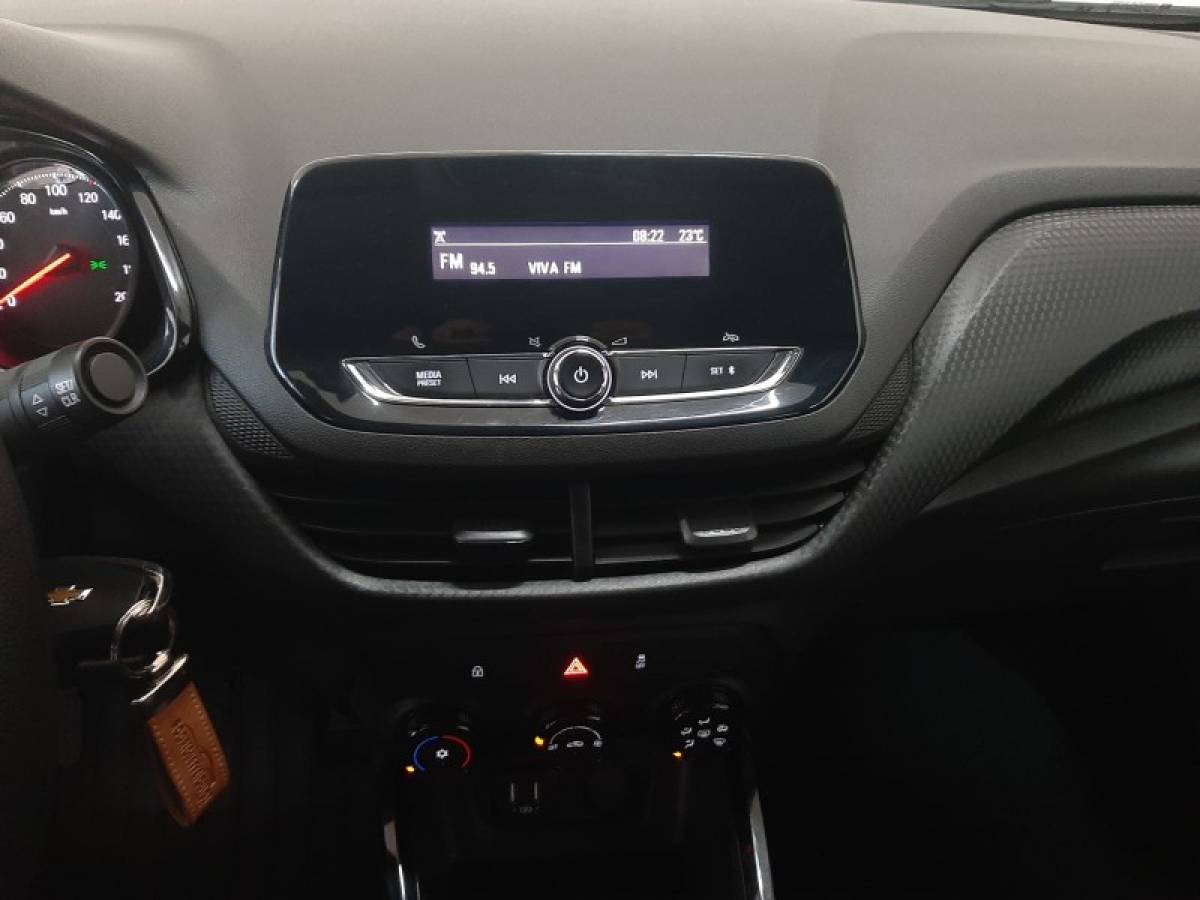 CHEVROLET - ONIX - 2021/2022 - Preta - R$ 65.900,00