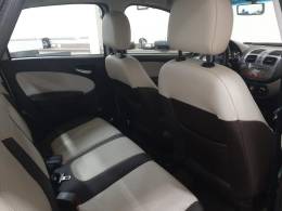 FIAT - GRAND SIENA - 2015/2015 - Branca - R$ 47.900,00