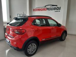 FIAT - ARGO - 2021/2022 - Vermelha - R$ 76.900,00