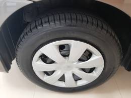 TOYOTA - ETIOS - 2018/2019 - Cinza - R$ 64.900,00