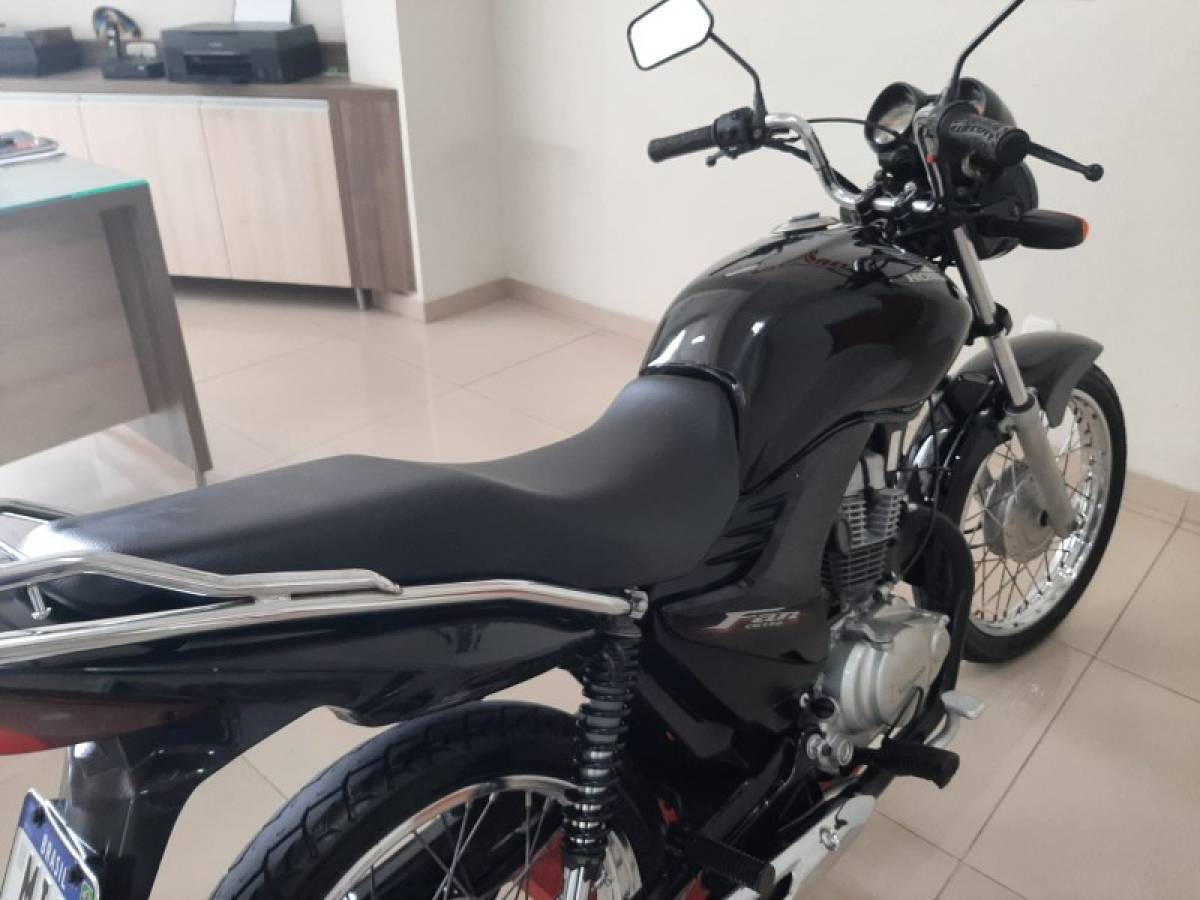 HONDA - CG 150 - 2010/2010 - Preta - R$ 9.900,00