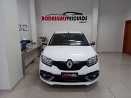 RENAULT - SANDERO - 2017/2018 - Branca - R$ 54.900,00
