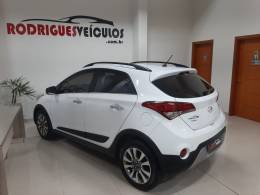 HYUNDAI - HB20X - 2016/2017 - Branca - R$ 69.900,00