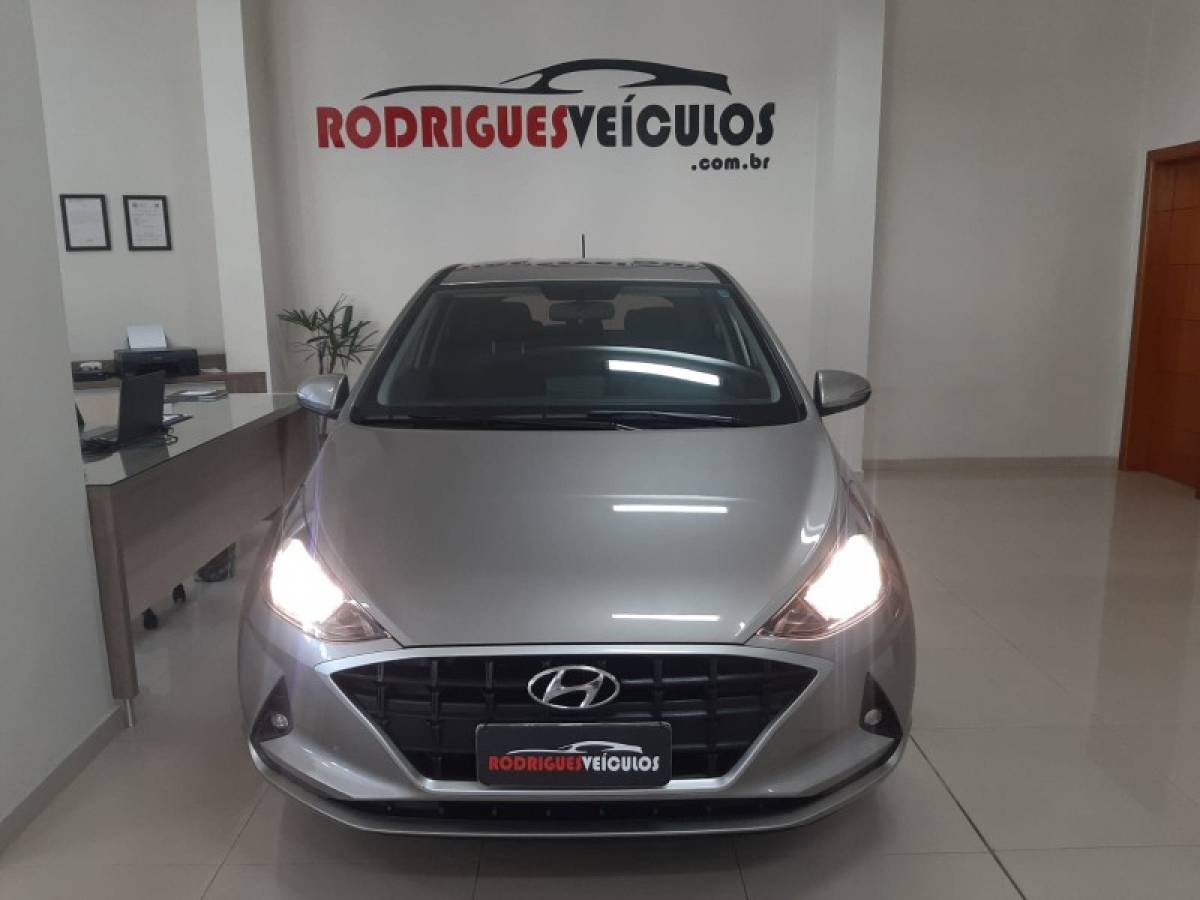 HYUNDAI - HB20 - 2020/2020 - Prata - R$ 59.900,00