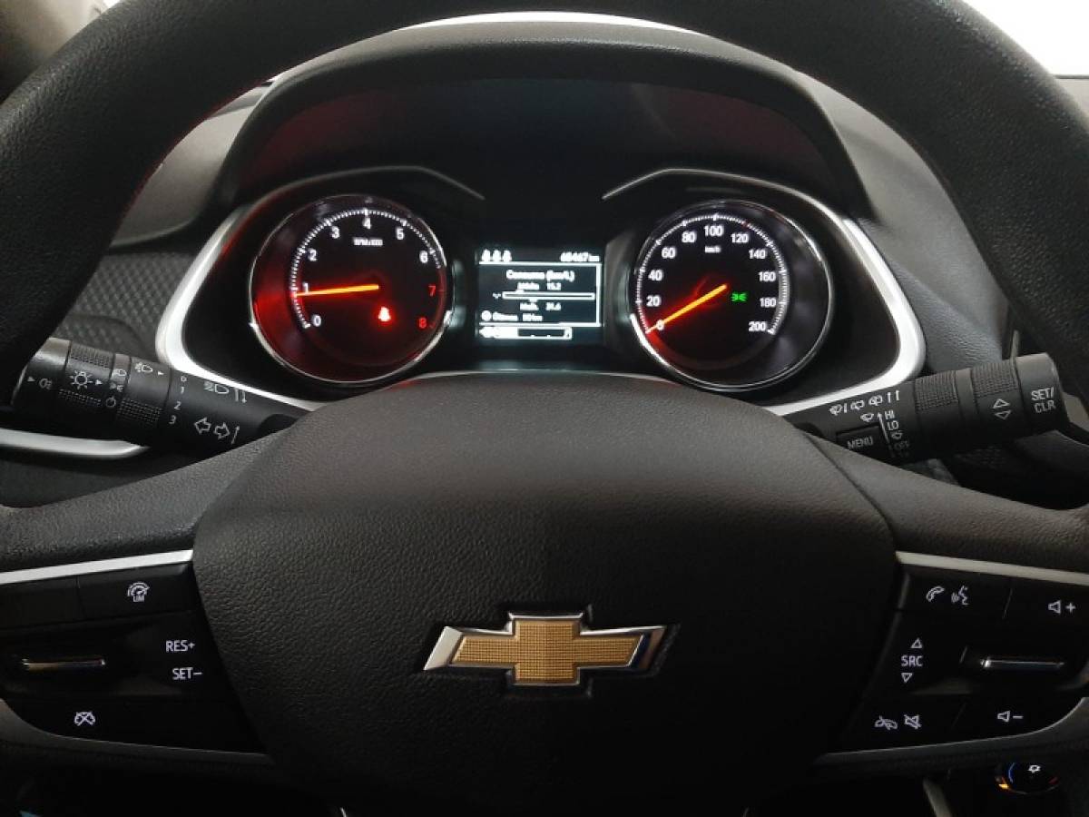 CHEVROLET - ONIX - 2020/2020 - Prata - R$ 59.900,00