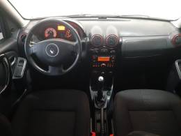 RENAULT - SANDERO - 2012/2013 - Vermelha - R$ 37.900,00