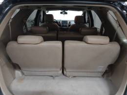 TOYOTA - HILUX SW4 - 2010/2011 - Preta - R$ 119.900,00