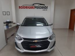 CHEVROLET - ONIX - 2020/2020 - Prata - R$ 59.900,00