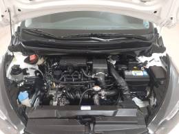 HYUNDAI - HB20 - 2018/2019 - Branca - R$ 55.900,00