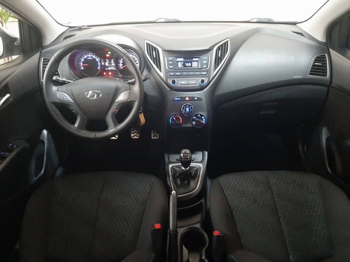 HYUNDAI - HB20X - 2016/2016 - Prata - R$ 62.900,00