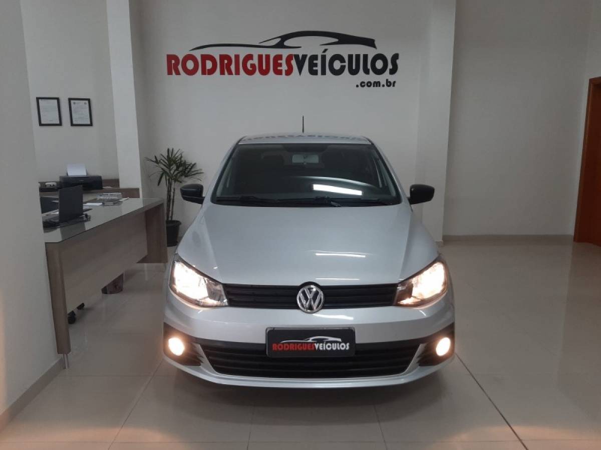 VOLKSWAGEN - GOL - 2017/2017 - Prata - R$ 47.900,00