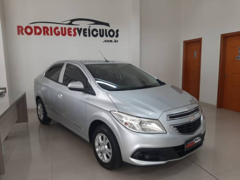 CHEVROLET - PRISMA - 2015/2015 - Prata - R$ 47.900,00