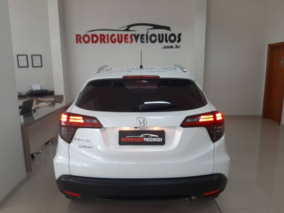 HONDA - HR-V - 2019/2019 - Branca - R$ 104.900,00