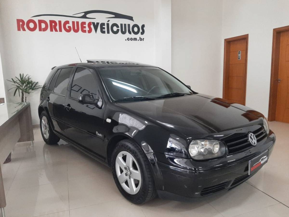 VOLKSWAGEN - GOLF - 2006/2006 - Preta - R$ 37.900,00