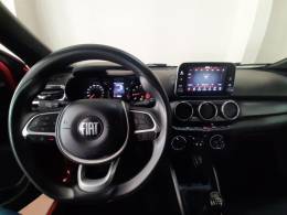 FIAT - ARGO - 2021/2022 - Vermelha - R$ 76.900,00