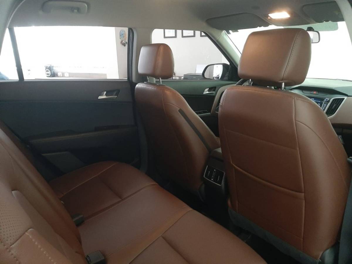 HYUNDAI - CRETA - 2017/2018 - Preta - R$ 94.900,00