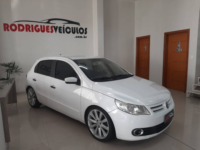 VOLKSWAGEN - GOL - 2010/2010 - Branca - Sob Consulta