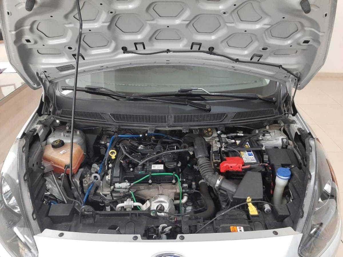 FORD - KA + - 2020/2021 - Prata - R$ 49.990,00