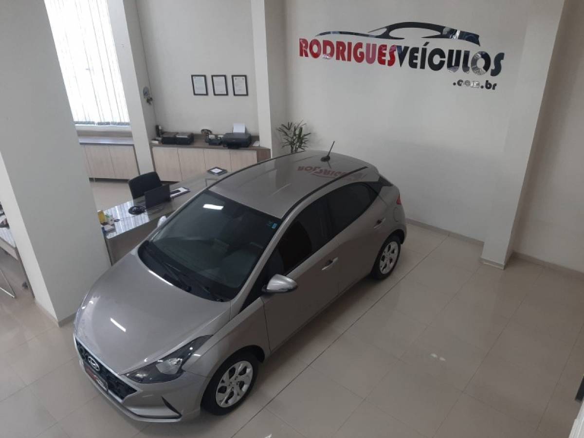 HYUNDAI - HB20 - 2020/2020 - Prata - R$ 59.900,00