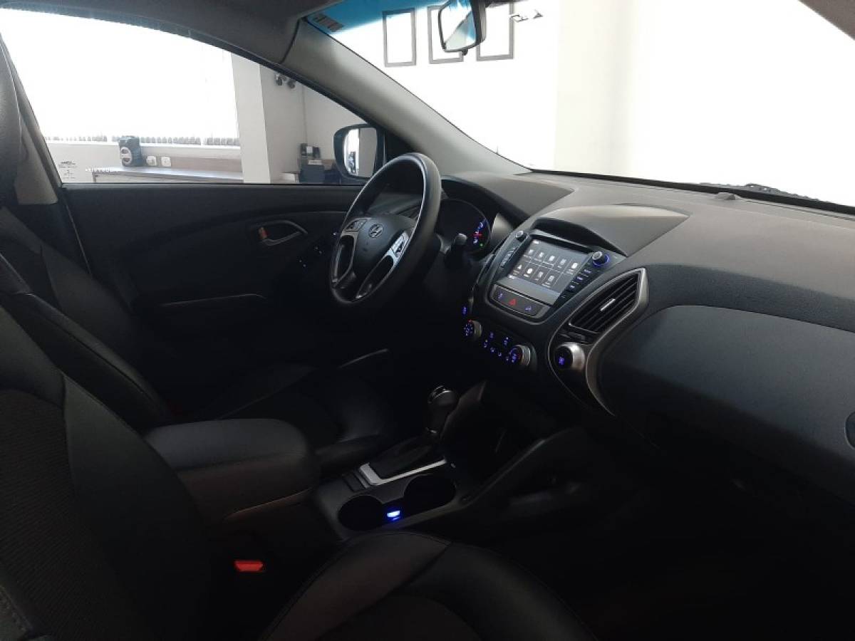 HYUNDAI - IX35 - 2020/2021 - Prata - R$ 98.900,00