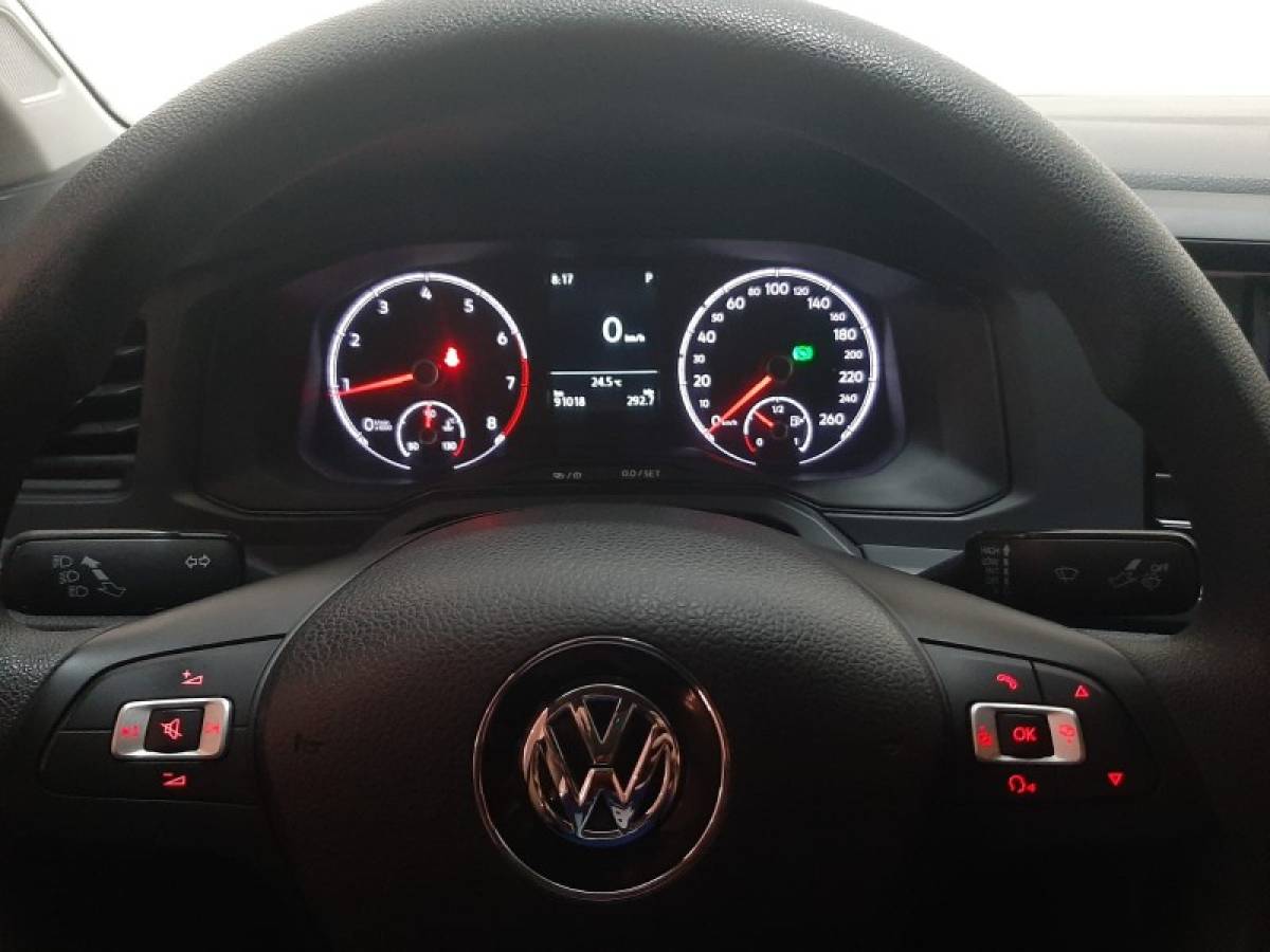 VOLKSWAGEN - VIRTUS - 2019/2020 - Preta - R$ 79.900,00