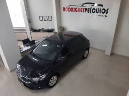 CHEVROLET - ONIX - 2018/2018 - Preta - R$ 52.900,00