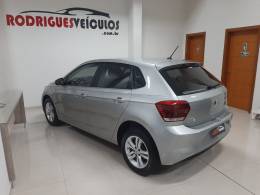 VOLKSWAGEN - POLO - 2018/2019 - Prata - R$ 67.900,00