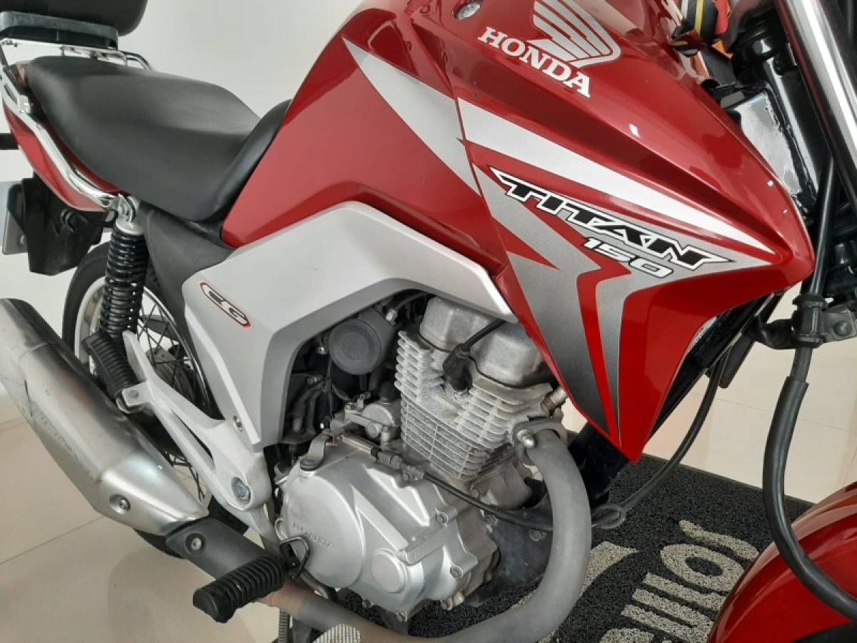 HONDA - CG 150 - 2014/2014 - Vermelha - R$ 12.900,00