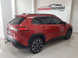 TOYOTA - COROLLA - 2023/2024 - Vermelha - R$ 169.900,00
