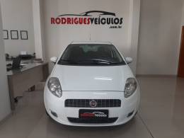 FIAT - PUNTO - 2008/2009 - Branca - R$ 32.900,00
