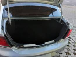 VOLKSWAGEN - VOYAGE - 2009/2009 - Prata - R$ 25.900,00