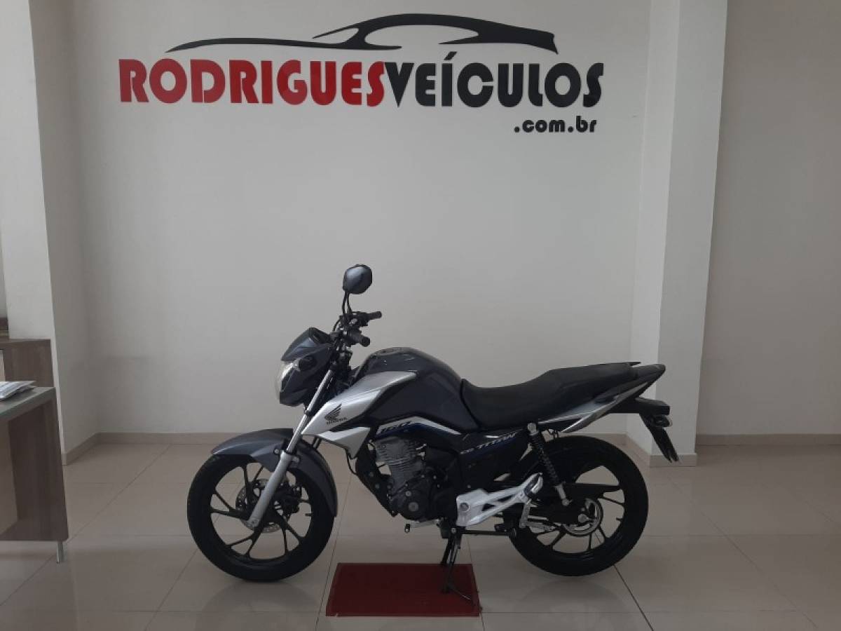 HONDA - CG 160 - 2022/2023 - Cinza - R$ 19.900,00