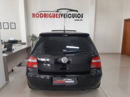 VOLKSWAGEN - GOLF - 2006/2006 - Preta - R$ 37.900,00