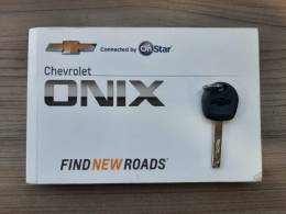 CHEVROLET - ONIX - 2019/2019 - Prata - R$ 68.900,00