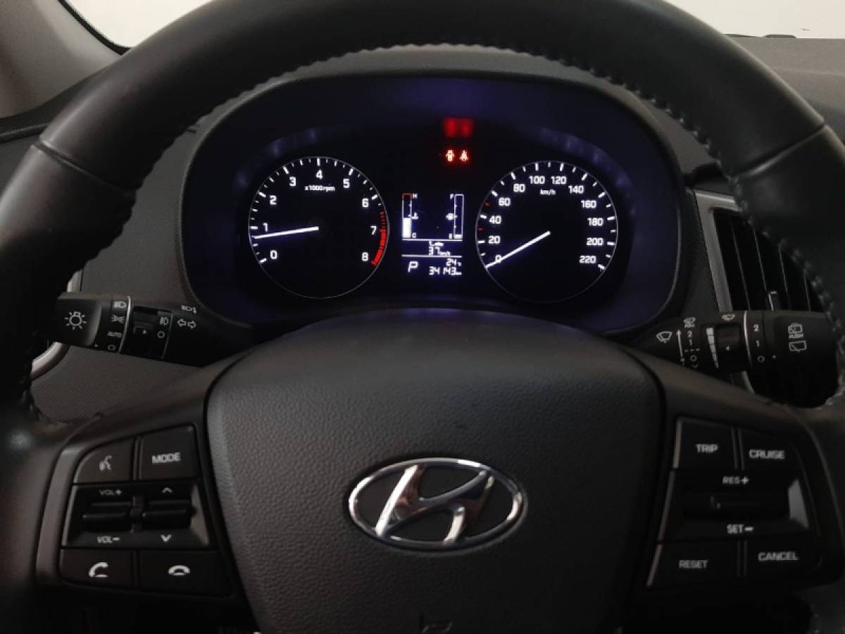 HYUNDAI - CRETA - 2020/2021 - Cinza - R$ 104.900,00