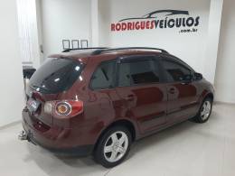 VOLKSWAGEN - SPACEFOX - 2007/2008 - Vermelha - R$ 31.900,00