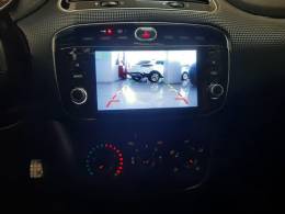 FIAT - PUNTO - 2014/2015 - Branca - R$ 57.900,00