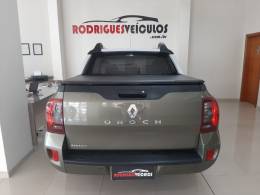 RENAULT - OROCH - 2016/2017 - Verde - R$ 71.800,00