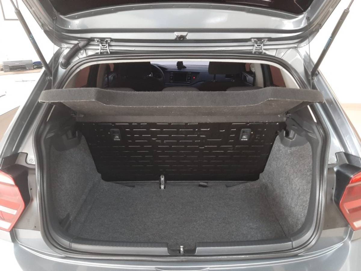VOLKSWAGEN - POLO - 2019/2020 - Cinza - R$ 59.990,00
